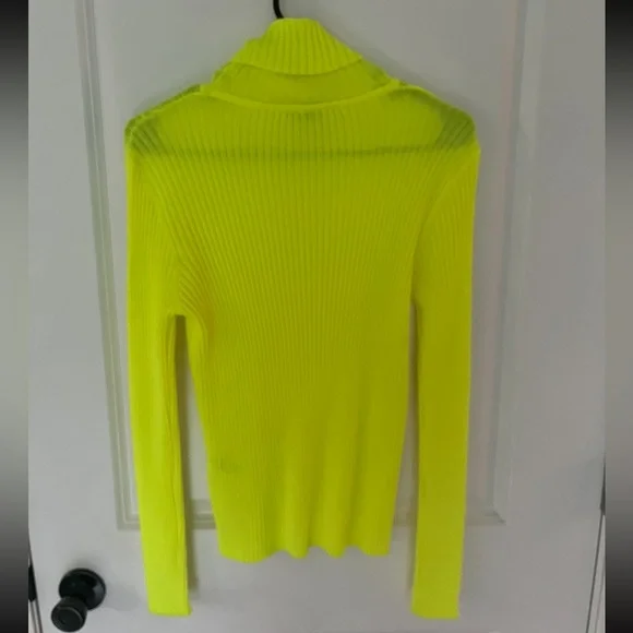 NWOT size medium AE Studio neon high visibility turtle neck - Picture 2 of 3